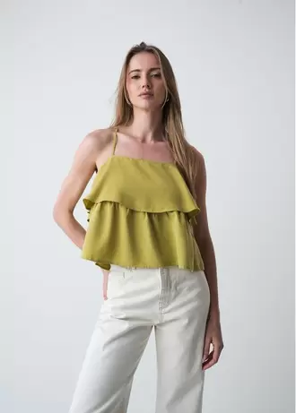 Camisa de tiras y detalle de bolero