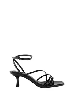 Sandalias tacón tiras