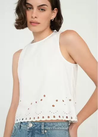 Camisa manga sisa con detalles bordados