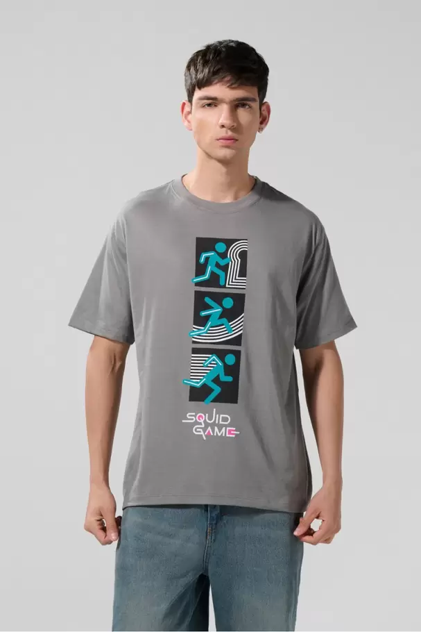 Camiseta gris intensa manga corta de Squid Game