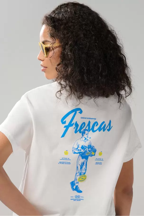 Camiseta crop top femenina