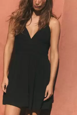 VESTIDO MINI TIRANTES BORDADOS