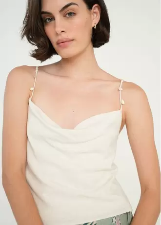 Camisa de tiras con manualidad