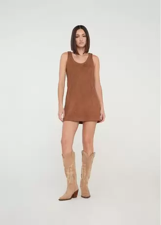 Vestido corto con taches