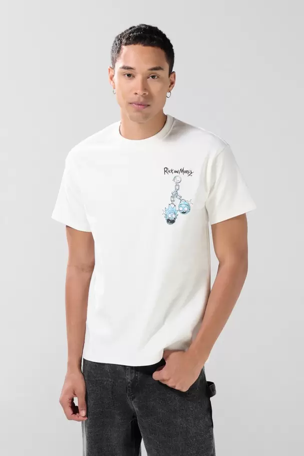 Camiseta de Rick and Morty cuello redondo crema clara
