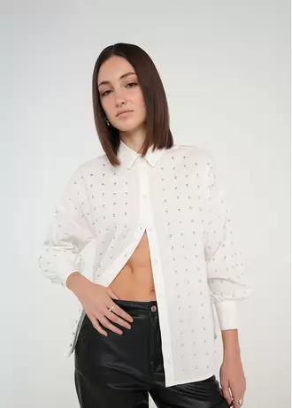 Camisa con taches