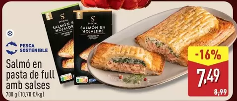 Special - Salmo En Pasta De Full Amb Salses