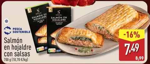 Special - Salmon En Hojaldre Con Salsas