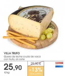 Queso De Leche Cruda De Vaca Con Trufa Al Corte