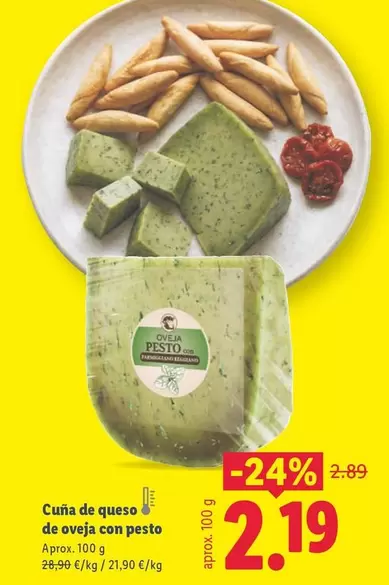 Cuña De Queso De Oveja Con Pesto