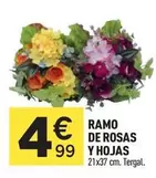 Ramo De Rosas Y Hojas