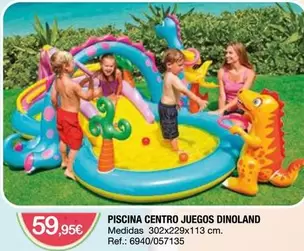 Piscina Centro Juegos Dinoland