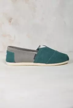 Alpargata unisex bicolor en verde y gris