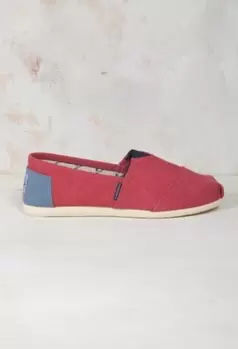 Alpargata roja de hombre