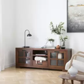 Kenia mueble tv de madera maciza de mindi color teca