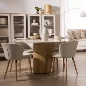 Ingrid mesa de comedor redonda de madera de roble