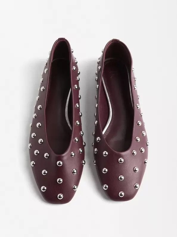 Ballet flats with studs