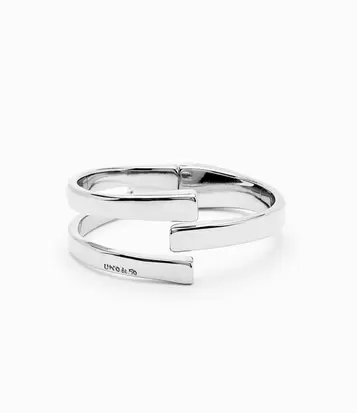 Bangle bracelet