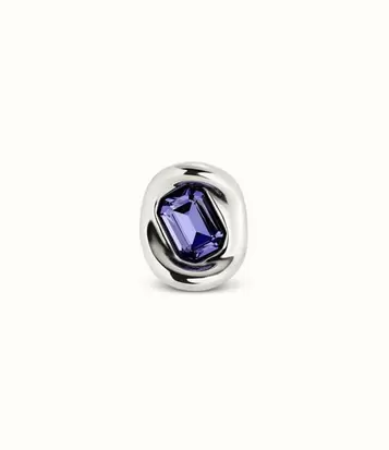 Ring with purple crystal
