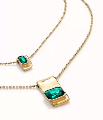Double strand chain necklace with green crystals