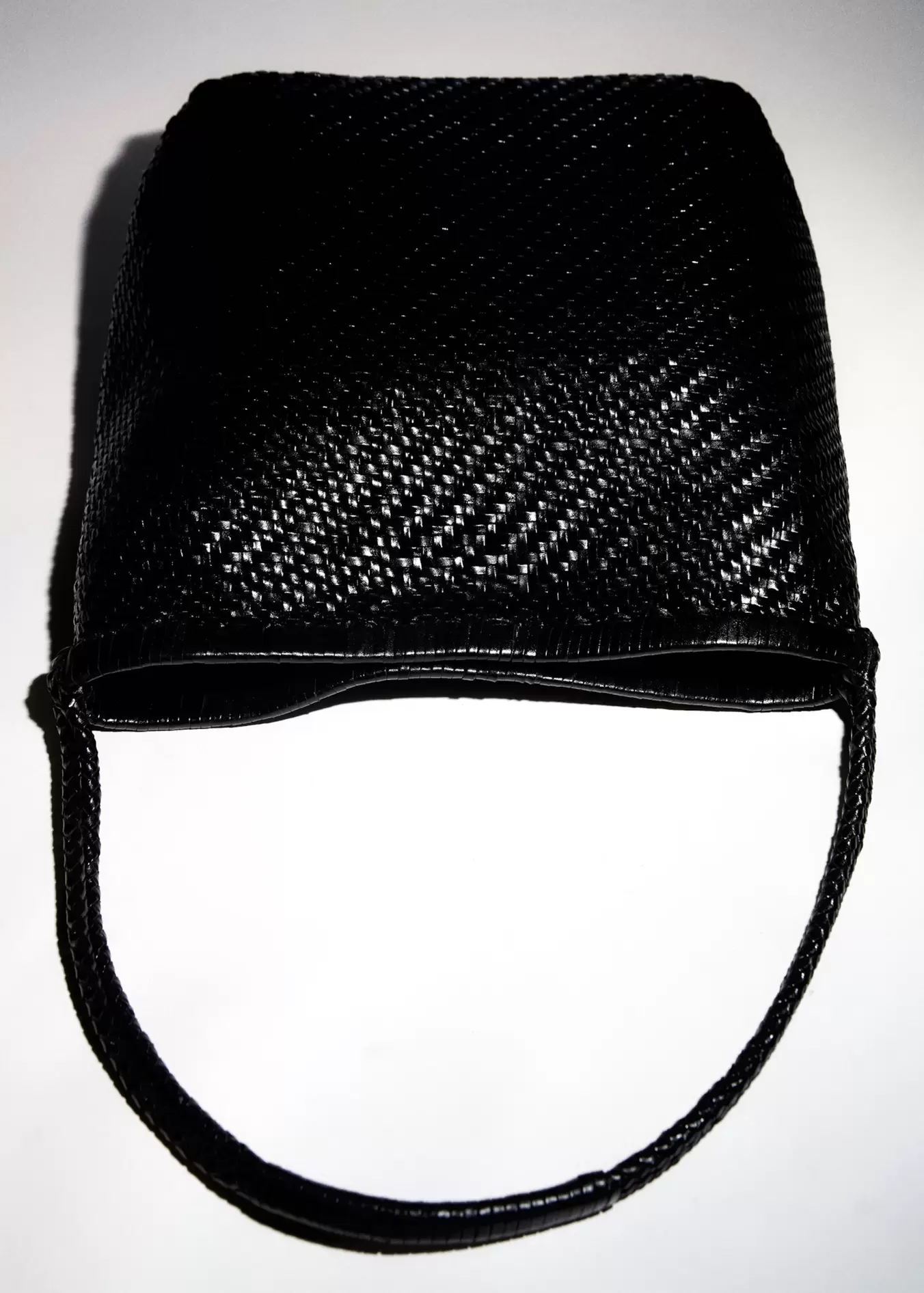 Bolso hombro mediano piel trenzado