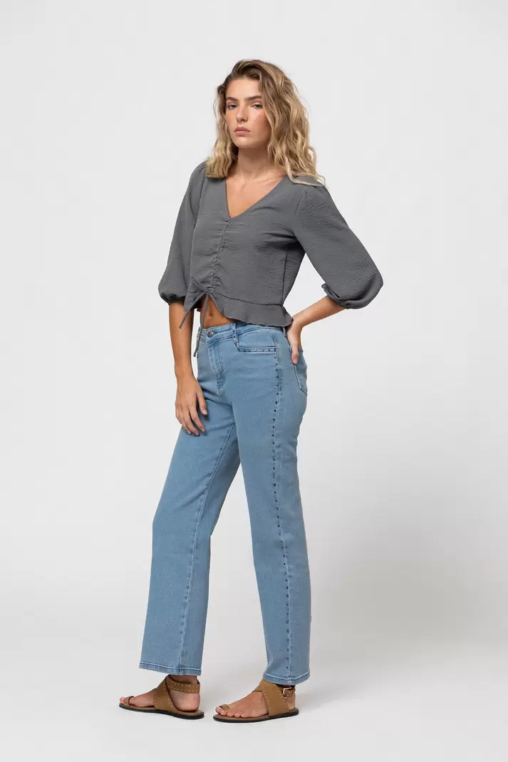 JEANS RECTOS TACHUELAS DENIM