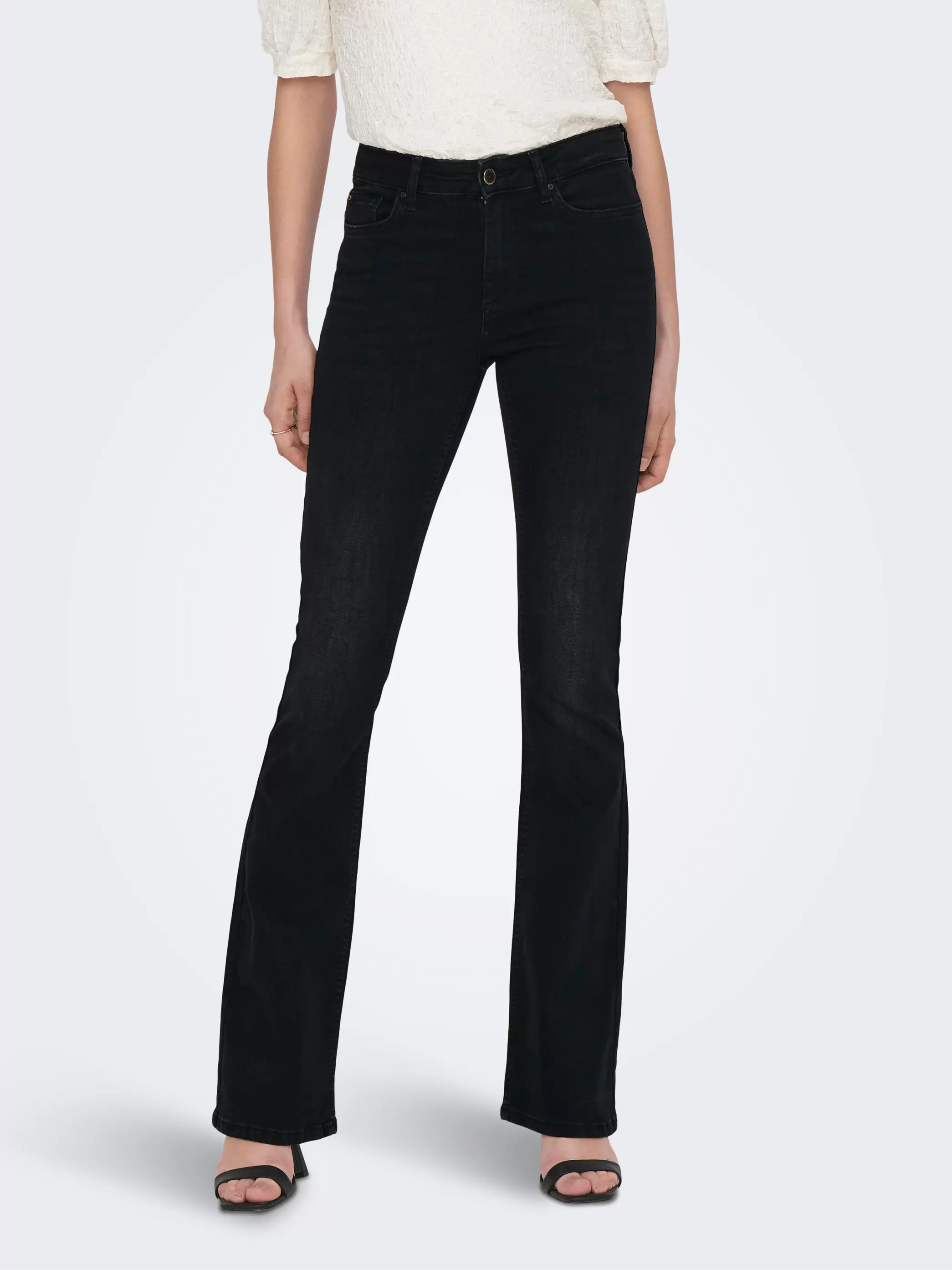 ONLBLUSH Cintura media Corte flared Vaqueros