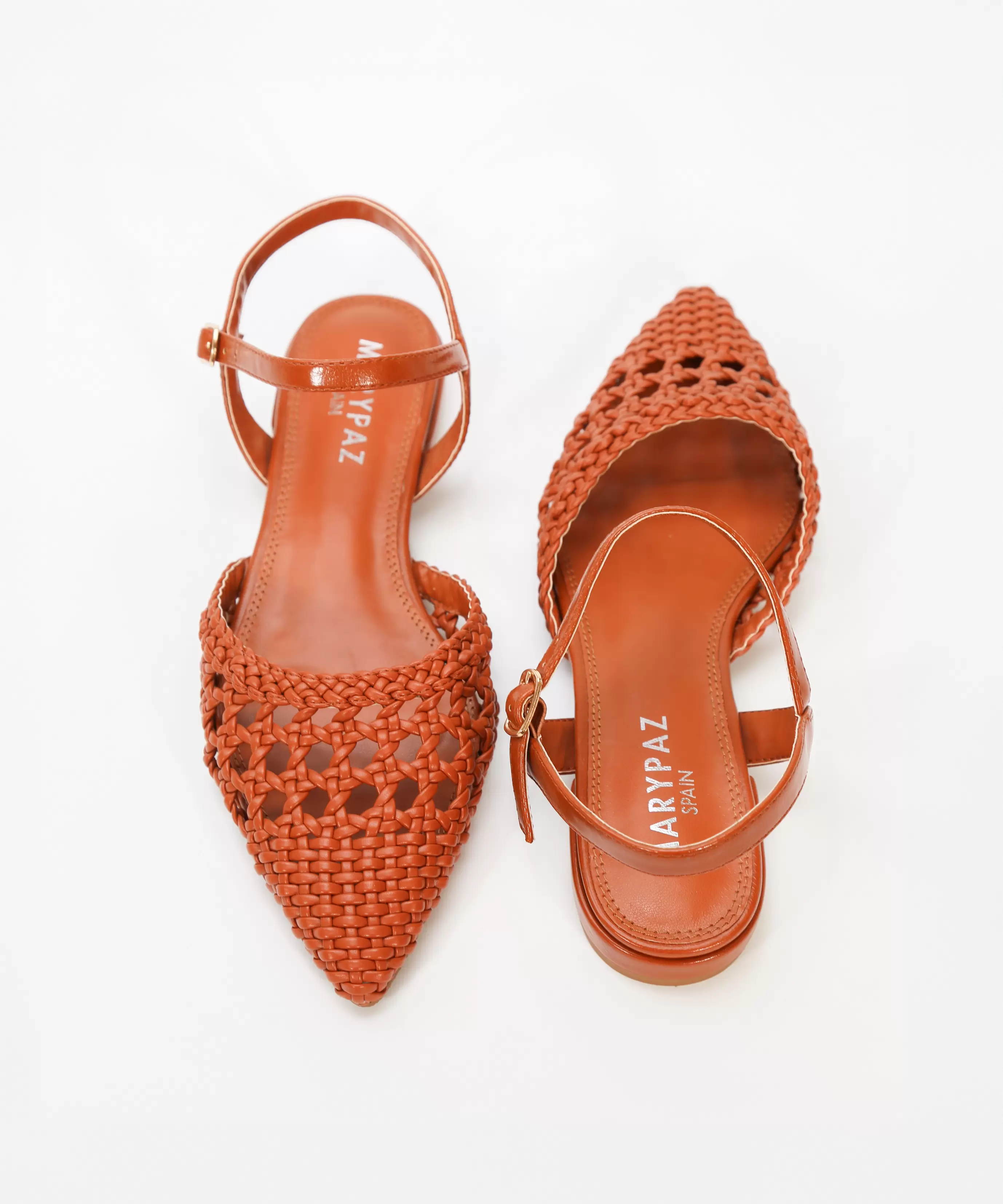 Zapatos destalonados rejilla