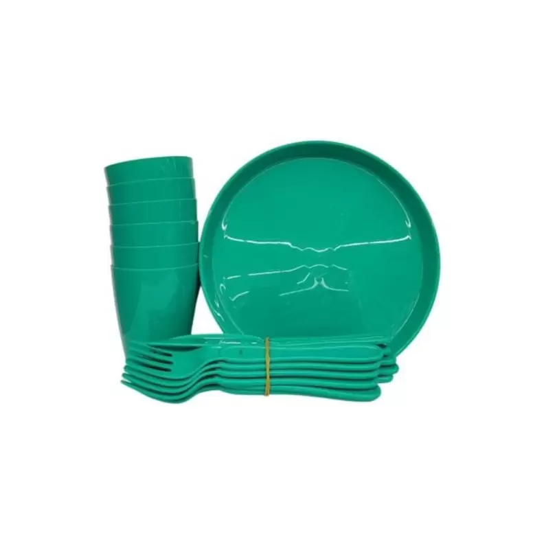Set de picnic 31 piezas 6 cuchillos + 6 platos + 6 cucharas
