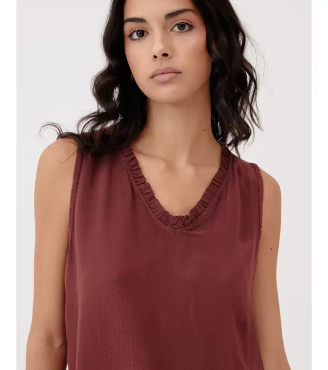 TOP PLUMETI CUELLO EN V