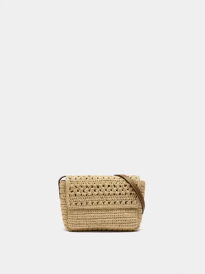Crossbody bag with straw effect