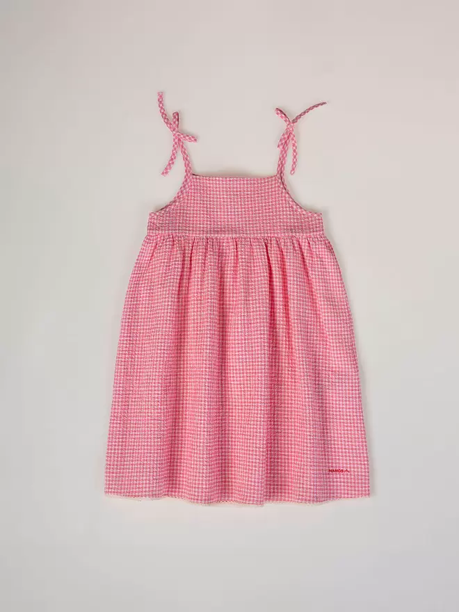 VESTIDO DE TIRANTES SEERSUCKER CUADROS FRESA