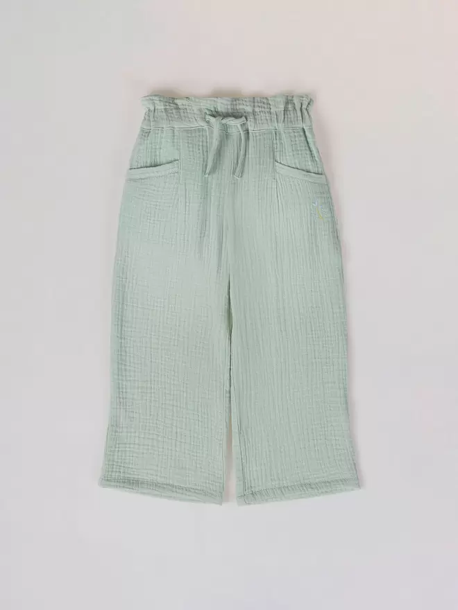 PANTALÓN BAMBULA BORDADO FLOR CORAZÓN VERDE CLARO