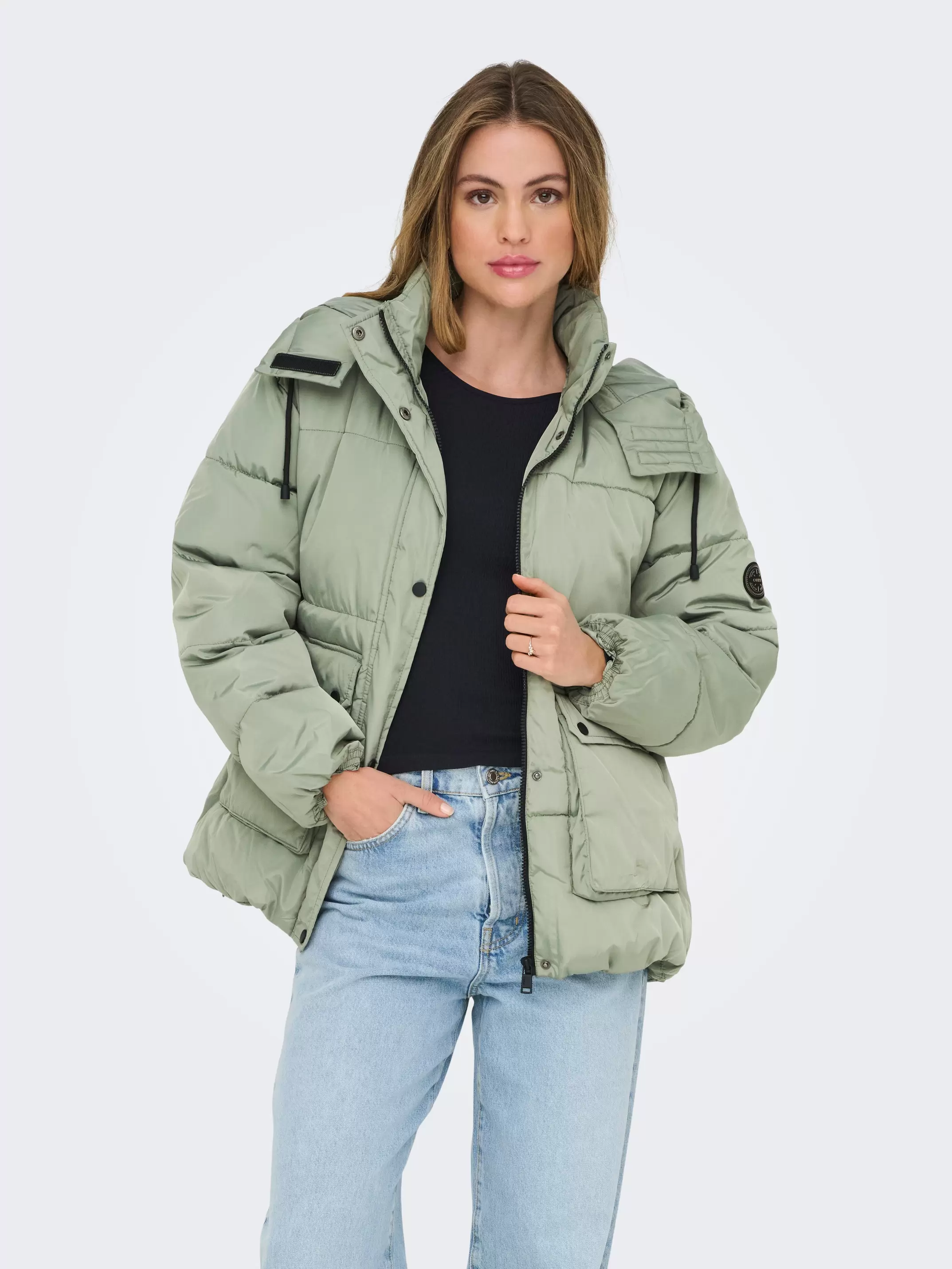 ONLNORA Chaqueta corta acolchada