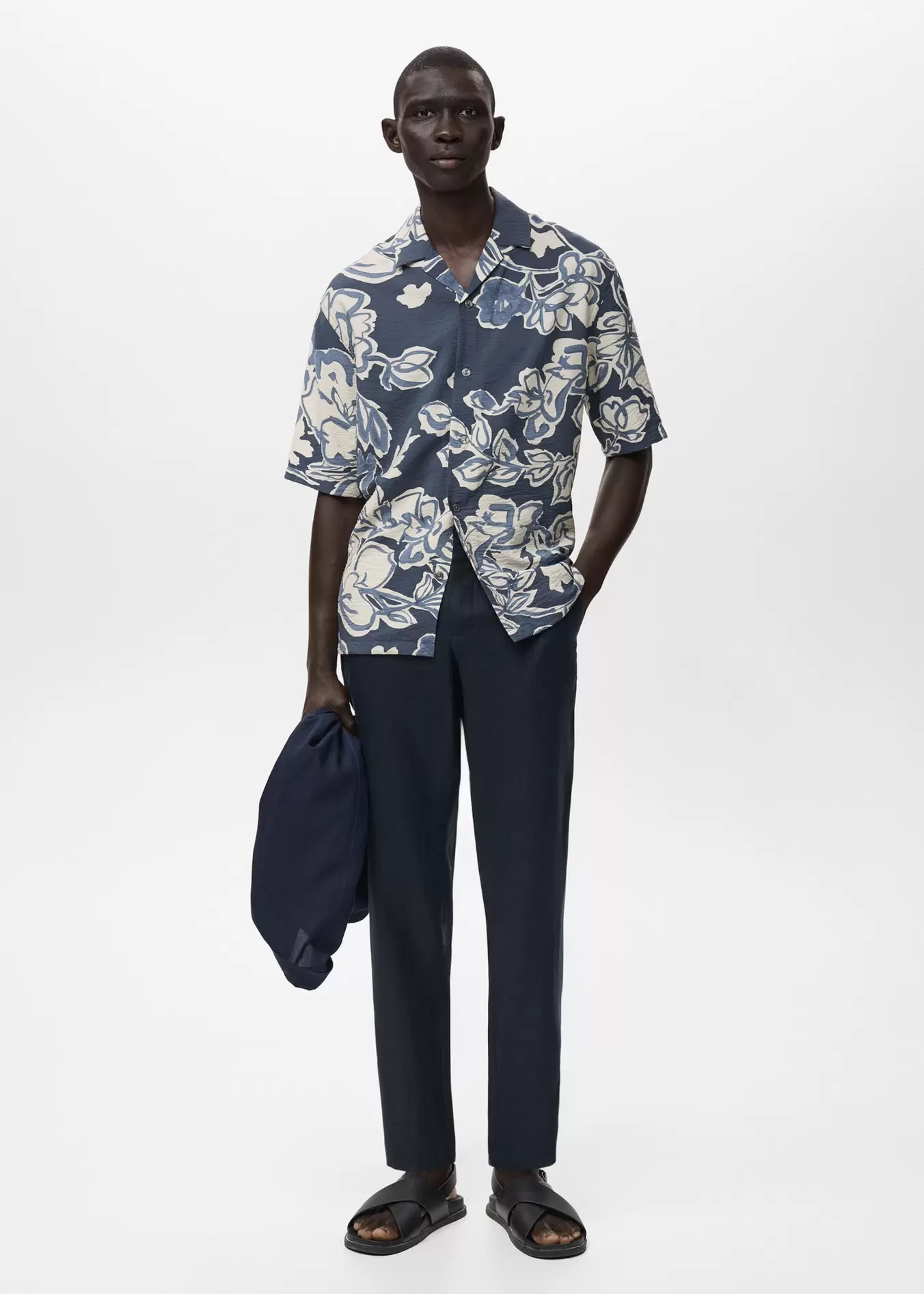 Pantalón 100% lino slim fit