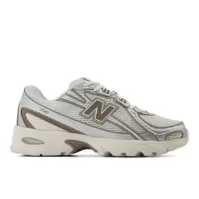 740
 
 
 Unisex Sneakers