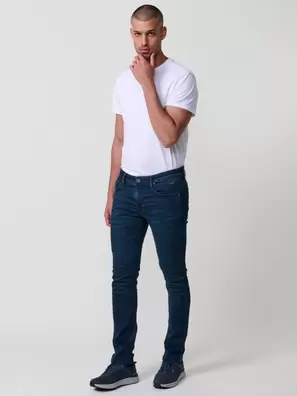 Jeans slim fit para hombre con cierre de cremallera y botón.