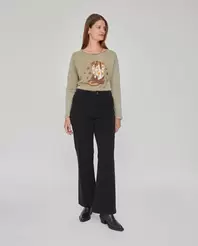 PANTALON CINCO BOLSILLOS BORDADO EN BOLSILLOS NEGRO