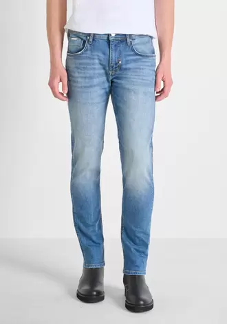 VAQUEROS «KURT» COMFORT TAPERED FIT