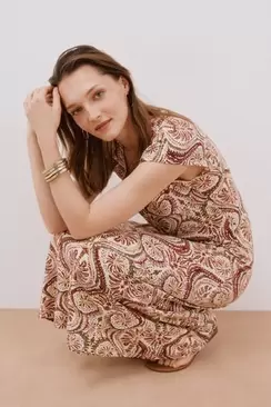 Contrast V neckline dress