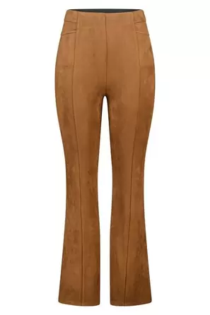 Pantalones acampanados con aspecto de ante
