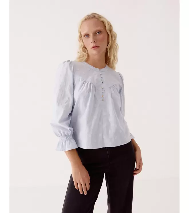 BLUSA TEXTURA LUNARES ALGODÓN