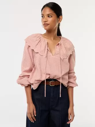 Blusa con cuello bebé amplio