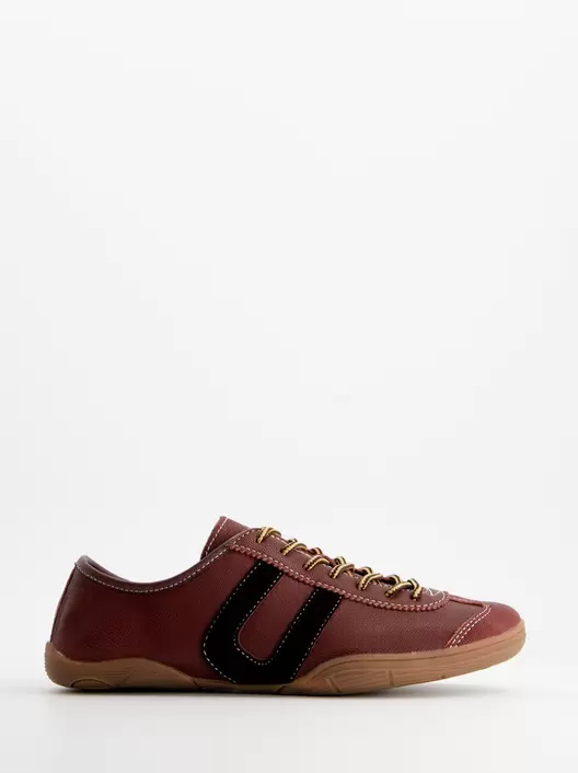 Proveedor: ULK Zapatillas rojas de piel - ULK Wip