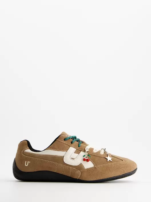 Proveedor: ULK Zapatillas de piel - ULK Race