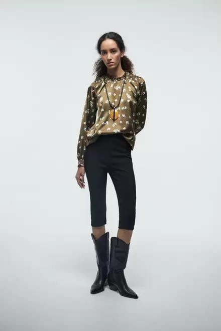 Blusa básica gomas + Colores      15,99€