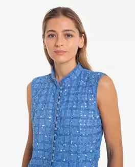CHALECO AZUL CON BORDADOS Y LENTEJUELAS
