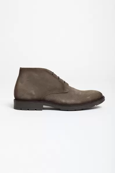 Botín Chukka Serraje
