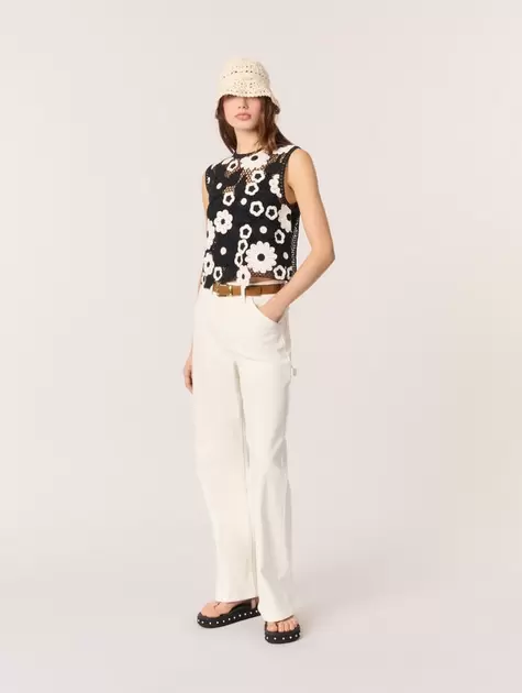 Top de ganchillo floral