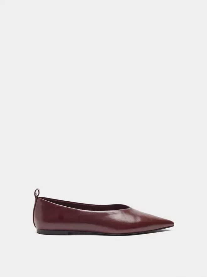 Leather ballet flats
